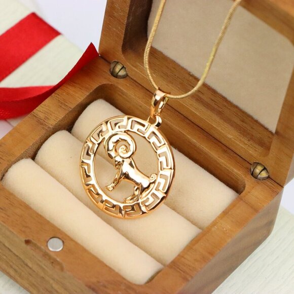 "Zodiac Ram Rose Gold Round Pendant in Geometric Border Design, XPPT1328 - Picture 13 of 13